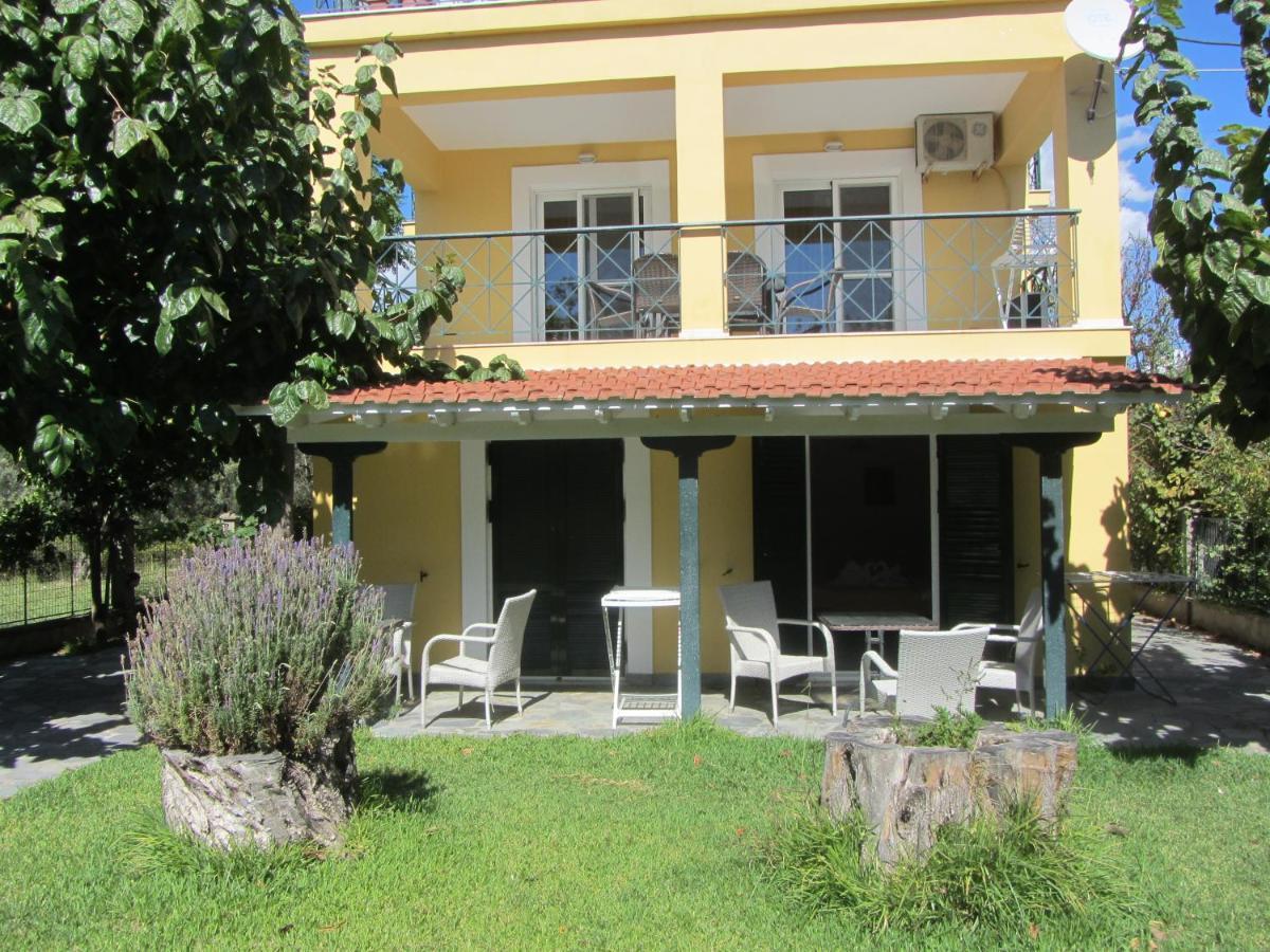 Xristina Studios Vassiliki Esterno foto